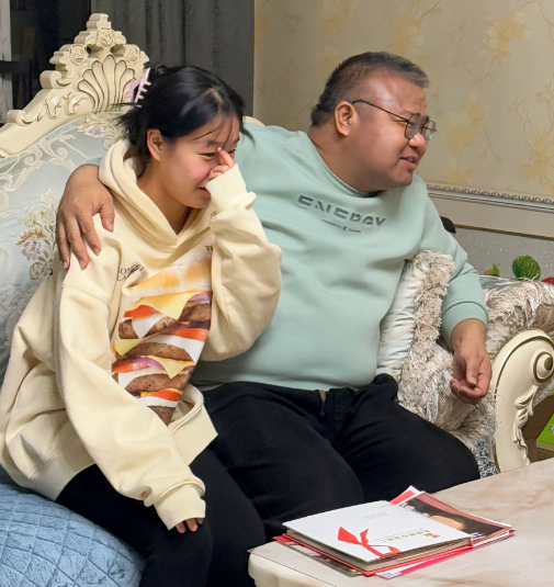 跨越4000公里的新春家访：williamhill,williamhill官网情暖新疆学子